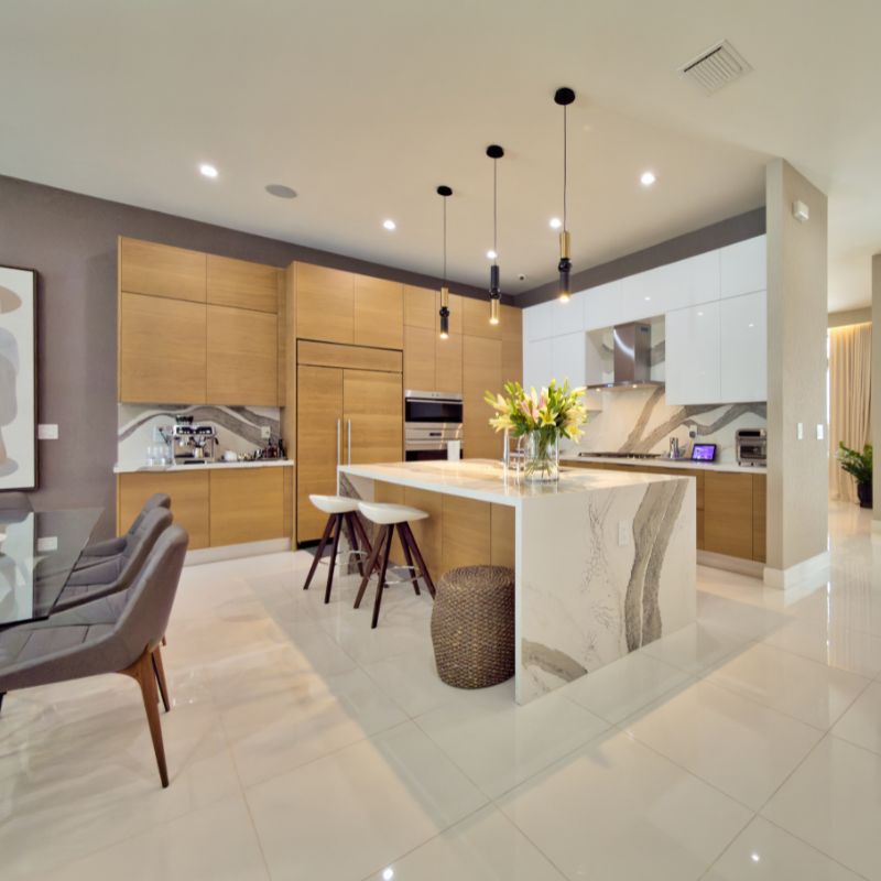 8162 NW 48th Ter. Doral, FL 33166